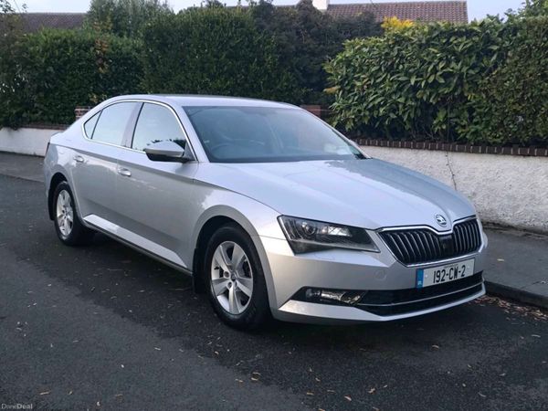 Skoda Superb Saloon, Diesel, 2019, Grey