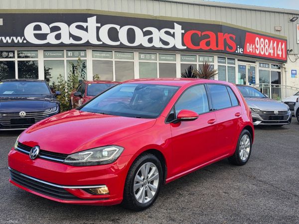 Volkswagen Golf Hatchback, Petrol, 2017, Red