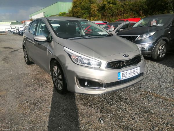 Kia Ceed Hatchback, Diesel, 2015, Silver