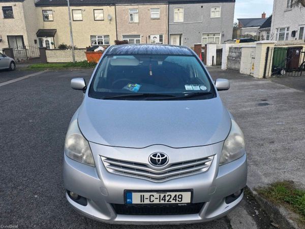 Toyota Verso MPV, Diesel, 2011, Silver