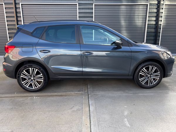 SEAT Arona SUV, Petrol, 2024, Grey