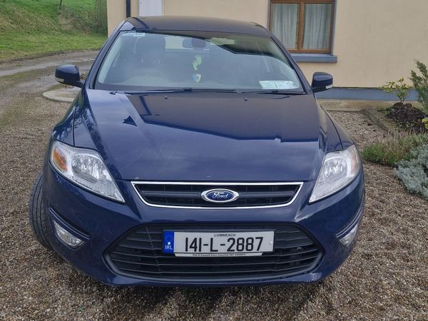 Ford Mondeo Saloon, Diesel, 2014, Blue