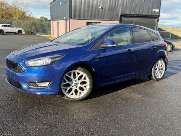 Ford Focus Hatchback, Diesel, 2017, Blue