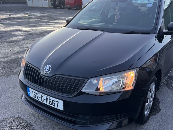 Skoda Fabia Hatchback, Petrol, 2015, Black