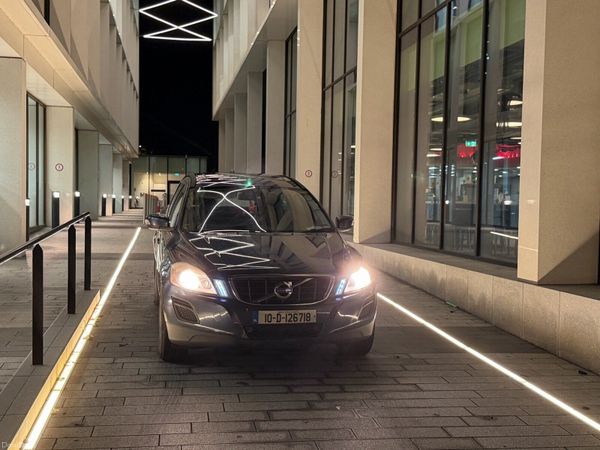 Volvo XC60 SUV, Diesel, 2010, Blue