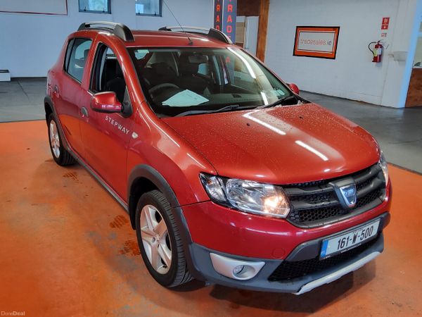 Dacia Sandero Stepway Hatchback, Diesel, 2016, Red