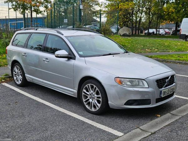 Volvo V70 Estate, Diesel, 2008, Silver
