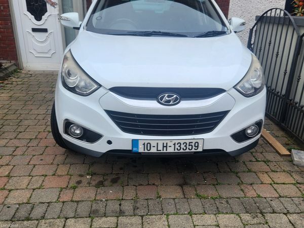 Hyundai ix35 SUV, Diesel, 2010, White