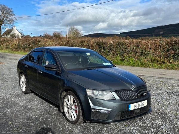 Skoda Octavia Saloon, Diesel, 2015, Grey