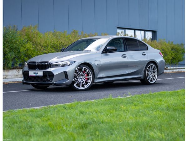 BMW 3-Series Saloon, Petrol Plug-in Hybrid, 2023, Grey
