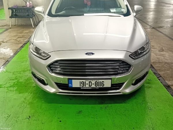 Ford Mondeo Hatchback, Diesel, 2019, Grey