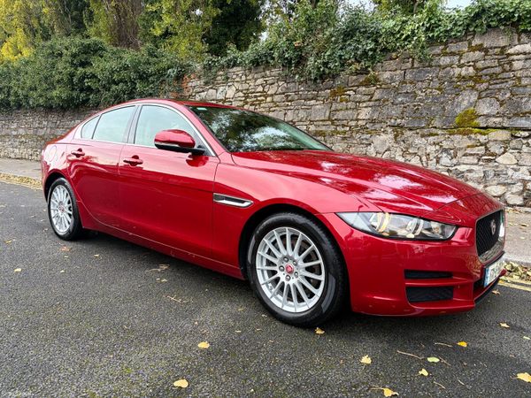 Jaguar XE Saloon, Diesel, 2017, Red