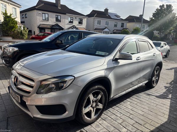 Mercedes-Benz GLA SUV, Diesel, 2016, Silver