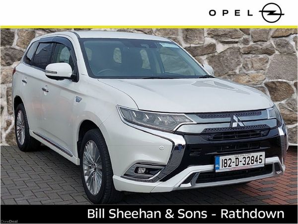 Mitsubishi Outlander SUV, Petrol Plug-in Hybrid, 2018, White