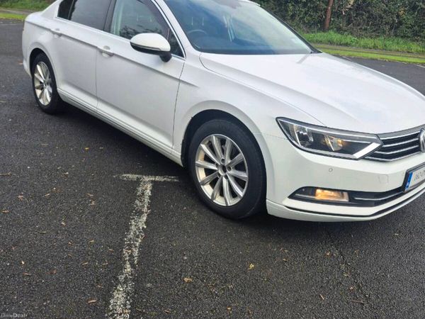 Volkswagen Passat Saloon, Diesel, 2016, White