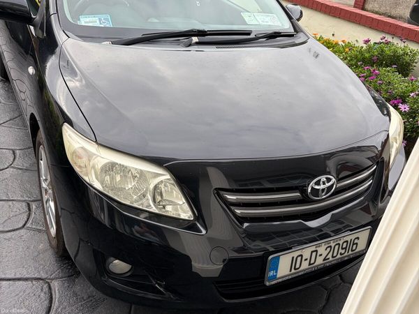 Toyota Corolla Saloon, Petrol, 2010, Black