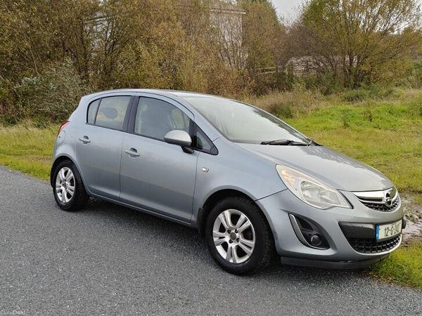 Opel Corsa Hatchback, Petrol, 2012, Silver