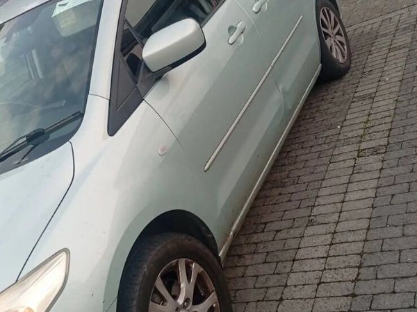 Mazda Mazda5 MPV, Petrol, 2006, Silver