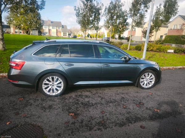 Skoda Superb Estate, Diesel, 2021, Grey
