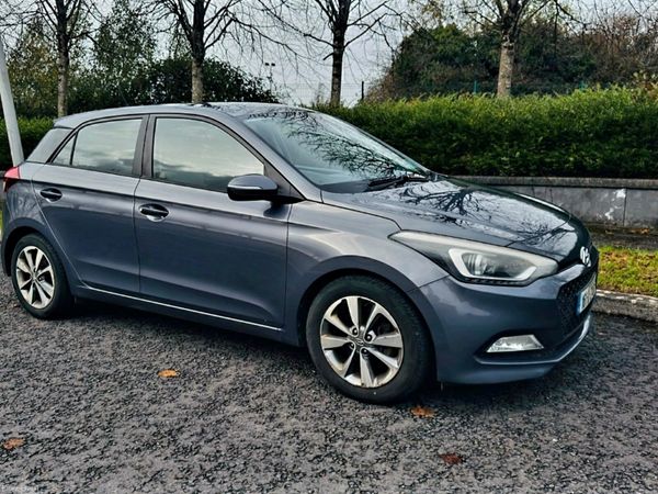 Hyundai i20 Hatchback, Diesel, 2016, Grey