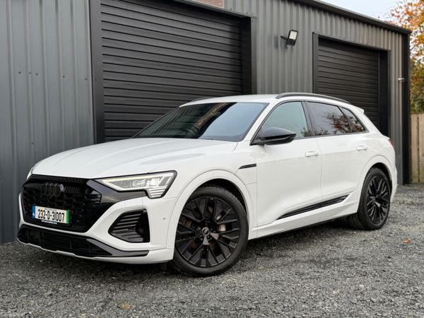 Audi Q8 e-tron SUV, Electric, 2023, White