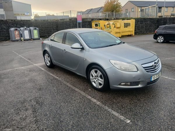 Opel Insignia MPV, Diesel, 2012, Silver