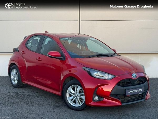Toyota Yaris Hatchback, Petrol Hybrid, 2026, Red