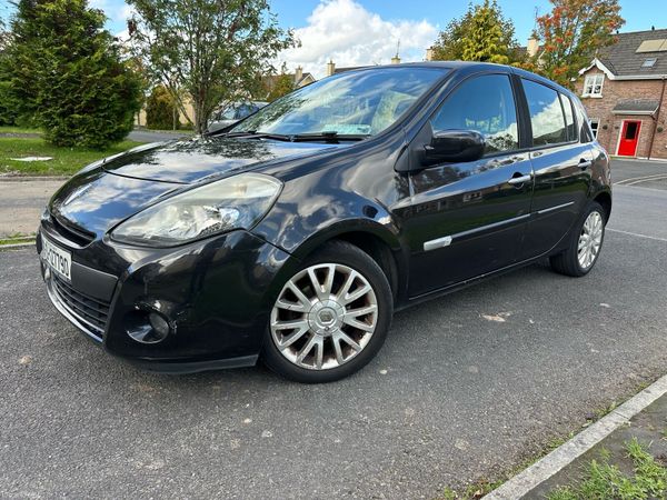 Renault Clio Hatchback, Diesel, 2010, Black