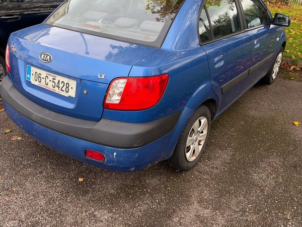 Kia Rio Saloon, Petrol, 2006, Blue