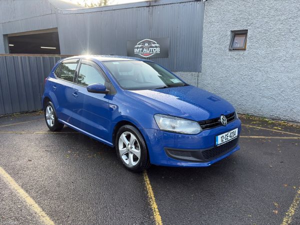 Volkswagen Polo Hatchback, Petrol, 2012, Blue
