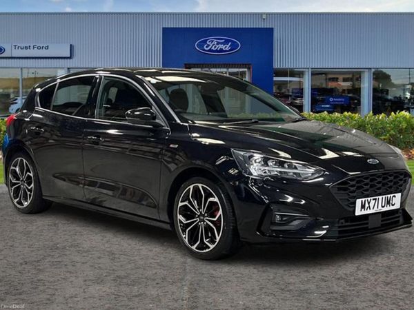 Ford Focus Hatchback, Petrol, 2022, Black