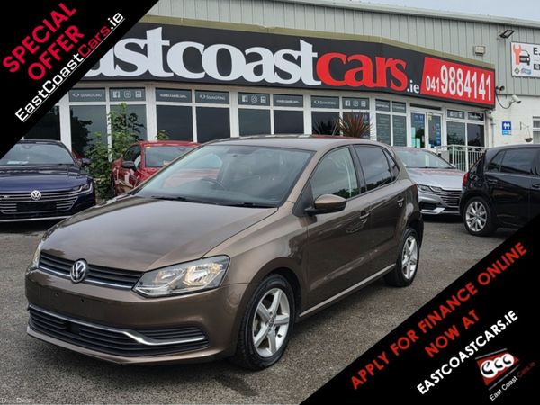 Volkswagen Polo Hatchback, Petrol, 2015, Bronze