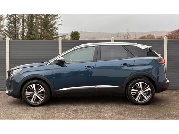 Peugeot 3008 MPV, Diesel, 2024, Blue