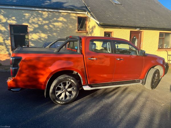 Isuzu D-Max Pick Up, Diesel, 2023, Orange
