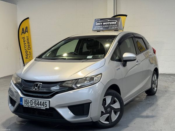 Honda Fit Hatchback, Petrol Hybrid, 2015, Silver