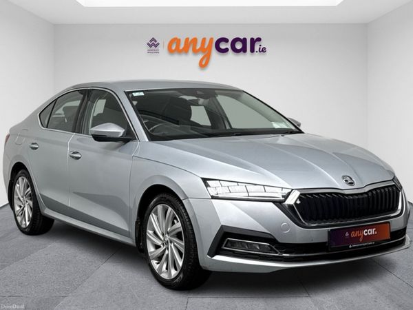 Skoda Octavia Saloon, Petrol, 2021, Grey