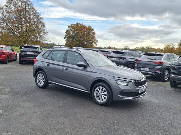 Skoda Kamiq Hatchback, Petrol, 2024, Grey
