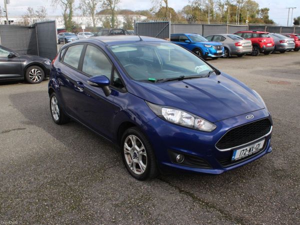 Ford Fiesta Hatchback, Petrol, 2017, Blue