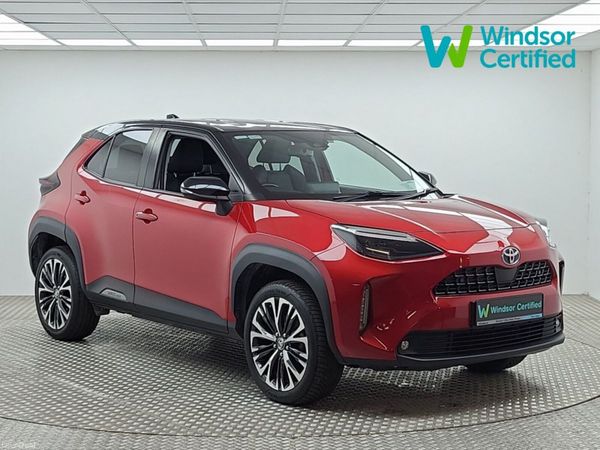 Toyota Yaris Cross Hatchback, Petrol Hybrid, 2021, Red