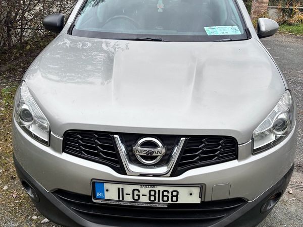 Nissan Qashqai Hatchback, Diesel, 2011, Silver