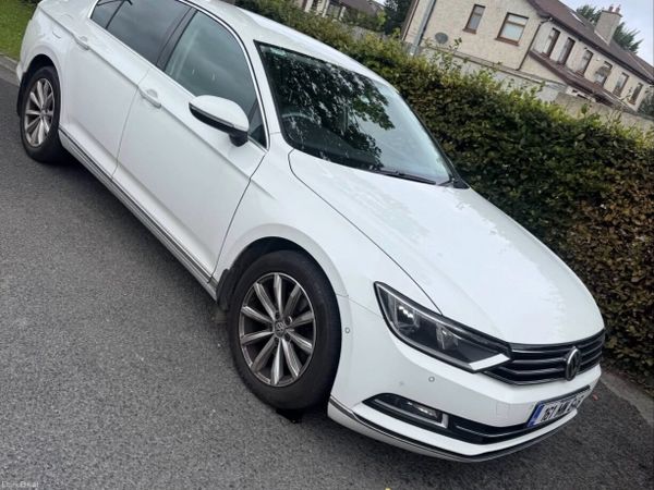 Volkswagen Passat Saloon, Diesel, 2016, White