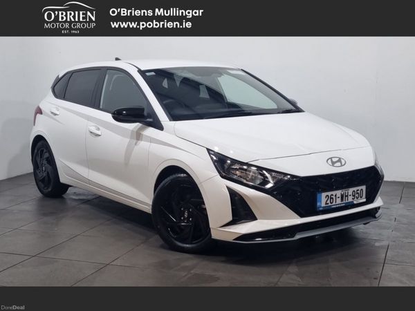 Hyundai i20 Hatchback, Petrol, 2026, White