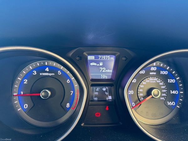 Hyundai i30 Hatchback, Petrol, 2016, Silver
