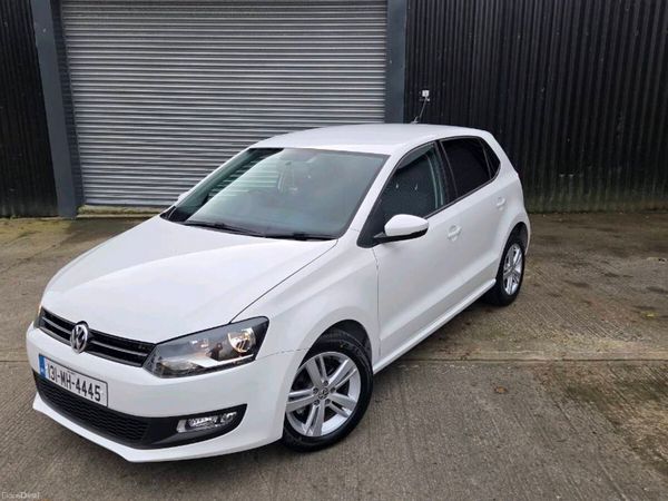 Volkswagen Polo Hatchback, Petrol, 2013, White