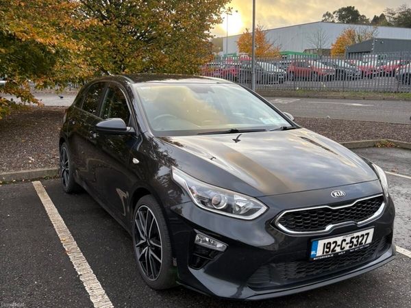 Kia Ceed Hatchback, Petrol, 2019, Black