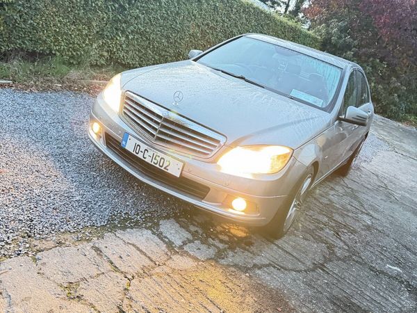 Mercedes-Benz C-Class Saloon, Diesel, 2010, Silver