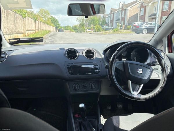 SEAT Ibiza Hatchback, Diesel, 2011, Red