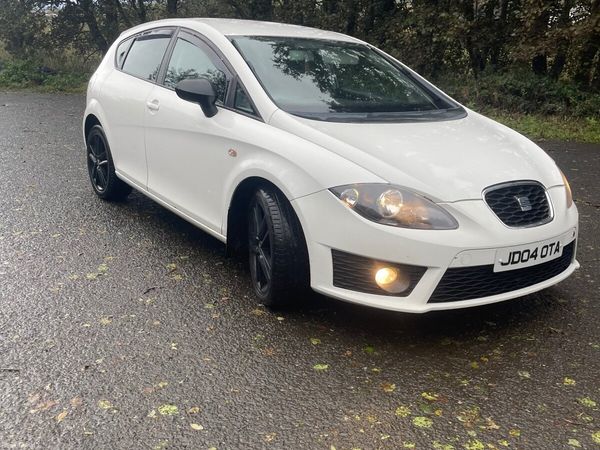 SEAT Leon Hatchback, Diesel, 2010, White