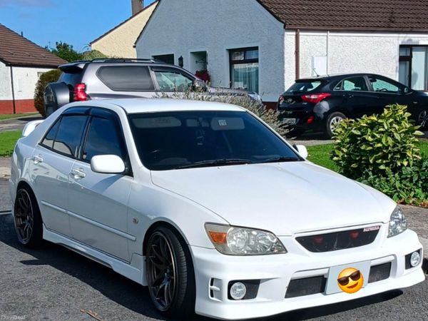 Toyota Altezza Saloon, Petrol, 2003, White