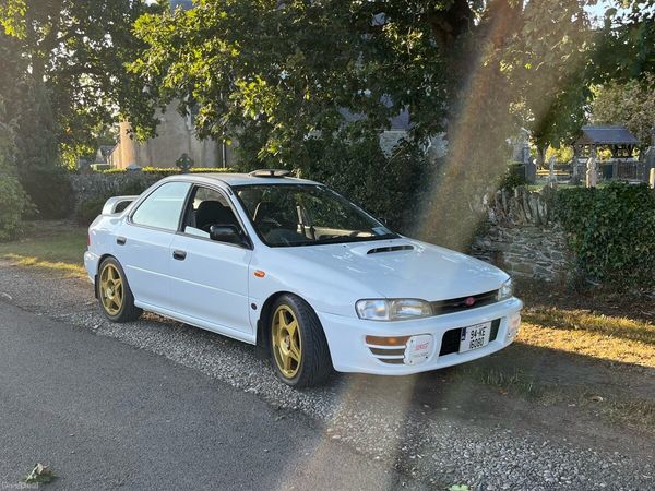 Subaru Impreza Saloon, Petrol, 1994, White